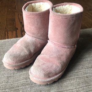 Winter boots - used for winter season